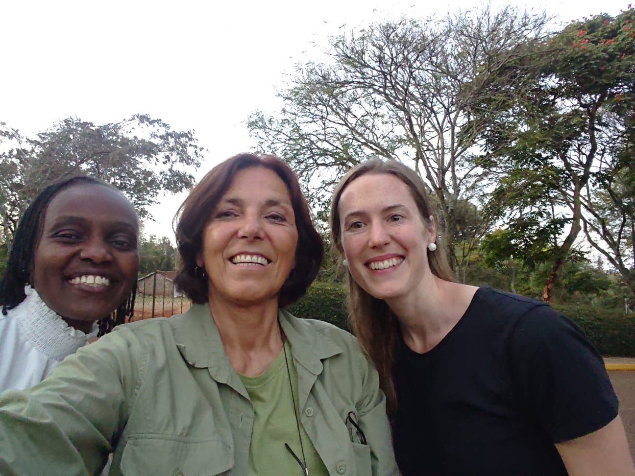 ancy Njagi (Local Leaders International), Ute Jacoby (Overseas Training - Germany), and our very own Nicole visited the newly completed Tafakari Centre together.