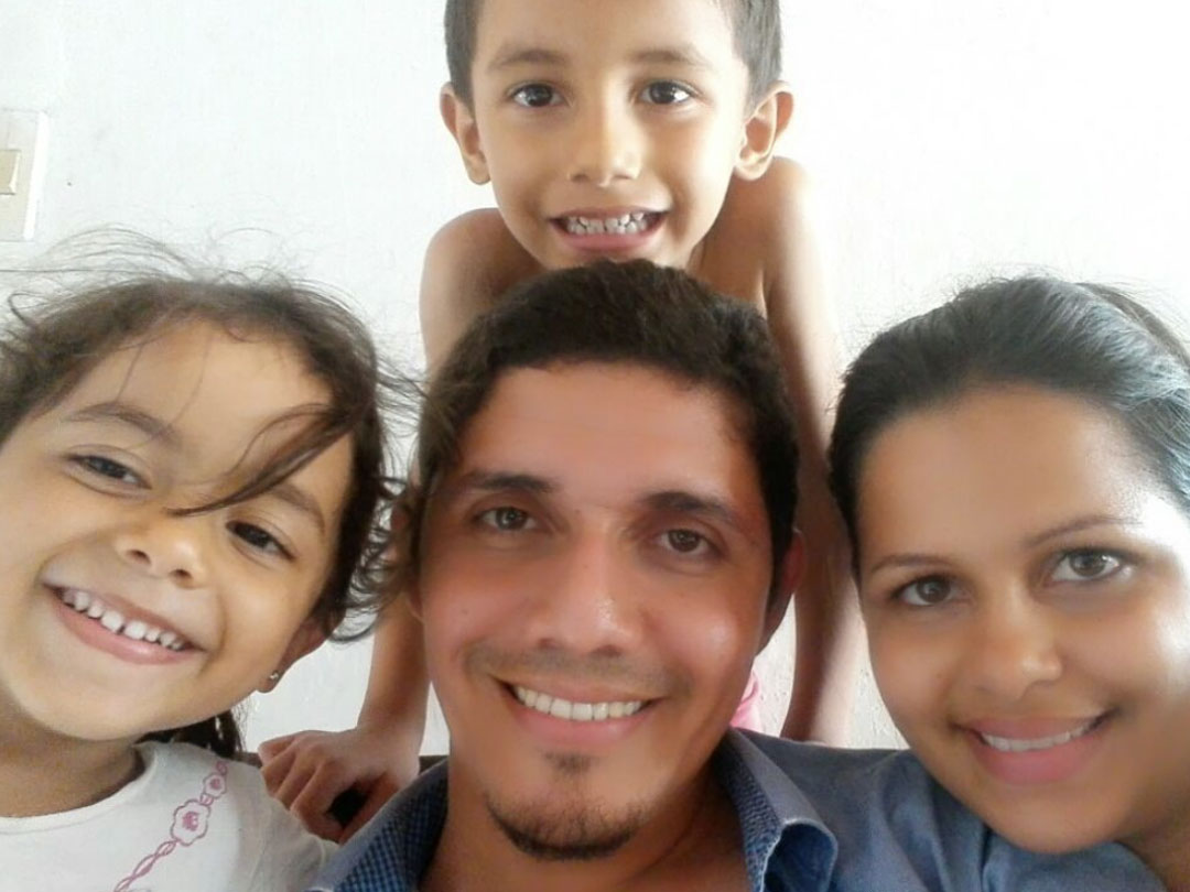 Biblical Seminary of Colombia student with his family